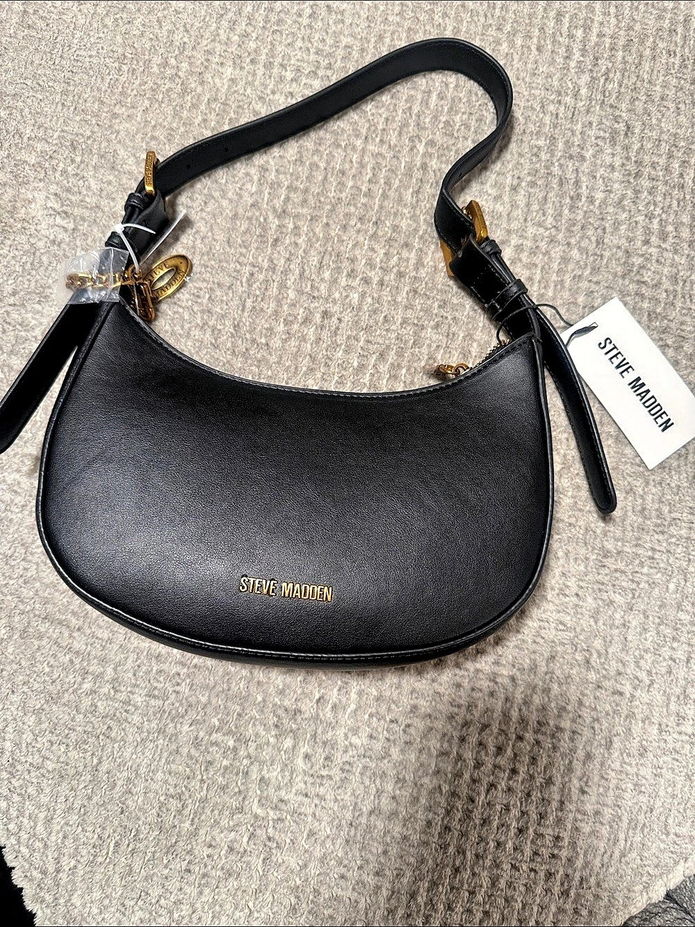 Steve Madden Lagros 2 Black Shoulder Bag NWT
